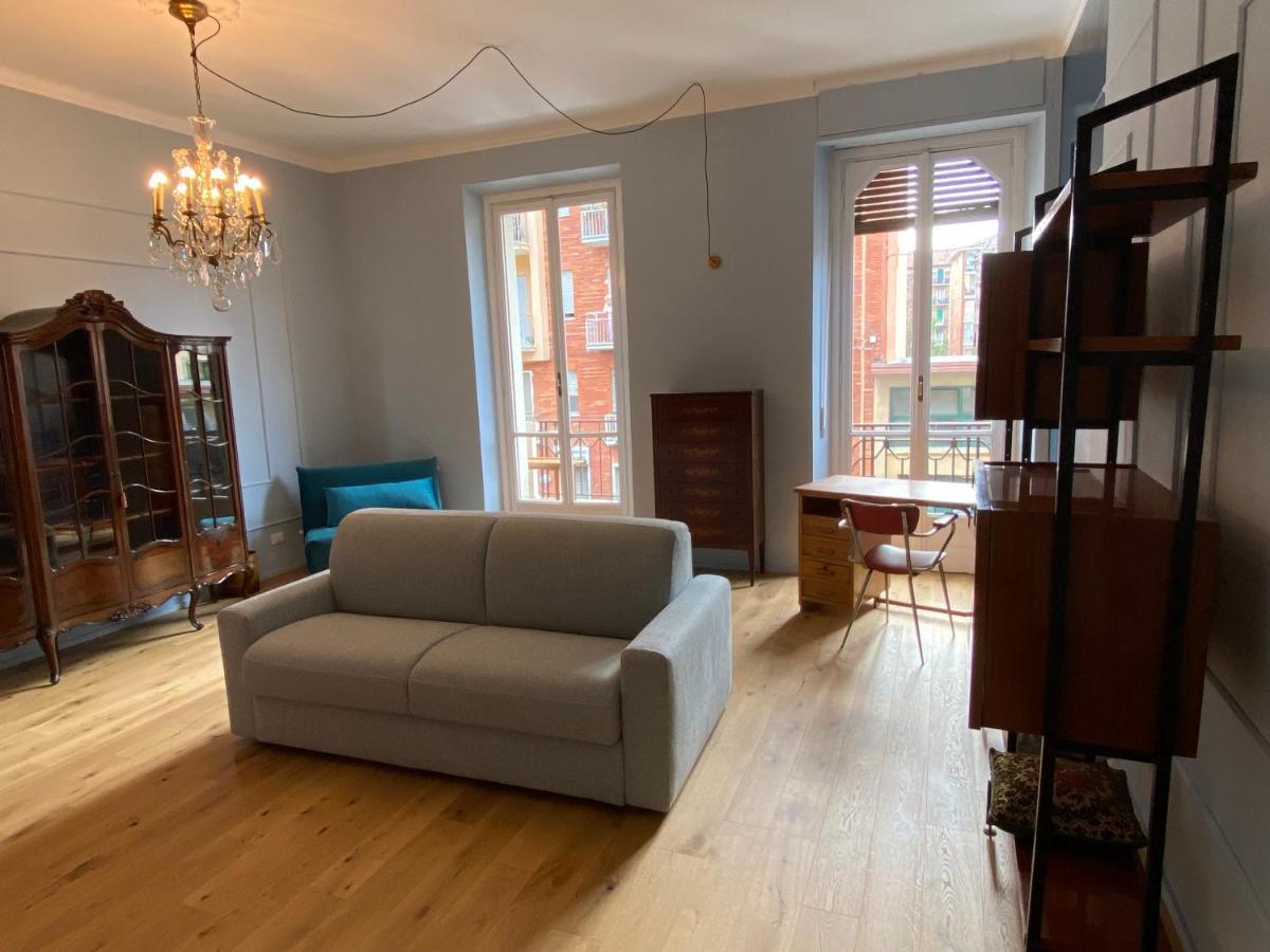 casa liberty Di&Pi Apartment Turin Bagian luar foto
